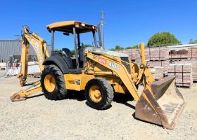 2002 John Deere 410G 4WD
