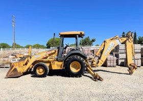 2002 John Deere 410G 4WD
