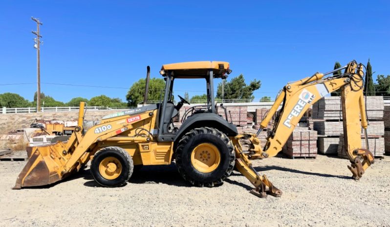 
								2002 John Deere 410G 4WD full									