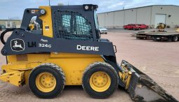 
										2021 John Deere 324G full									