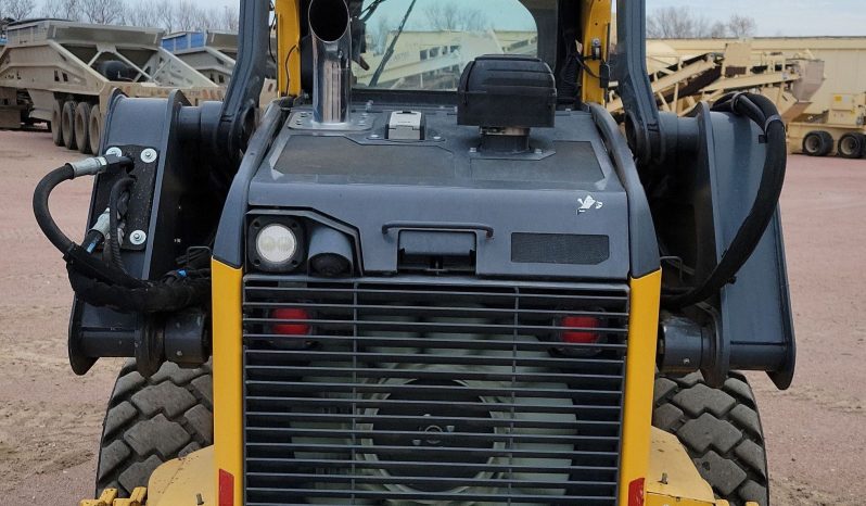 
								2021 John Deere 324G full									