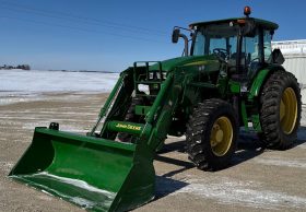 2013 John Deere 6140D MFWD