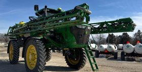 2017 John Deere R4045