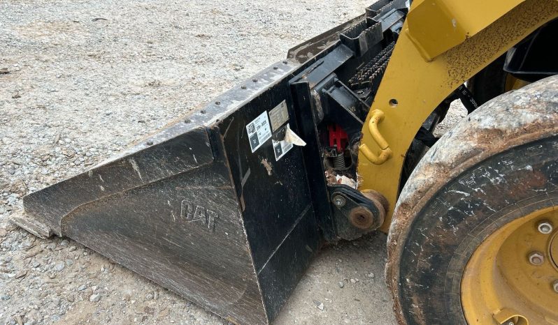 
								2022 Caterpillar 232D3 full									