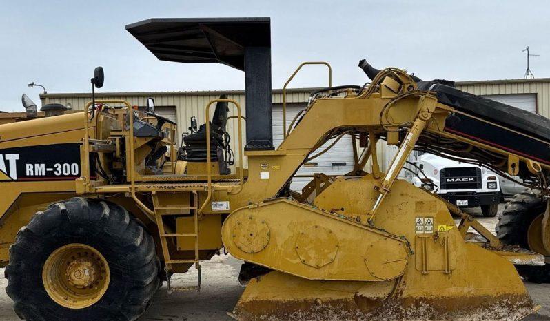 
								2006 Caterpillar RM-300 full									