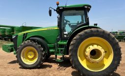 
										2013 John Deere 8335R full									