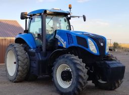 2012 New Holland T8.330