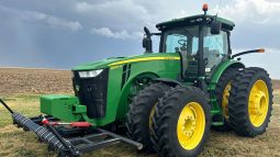 2015 John Deere 8320R