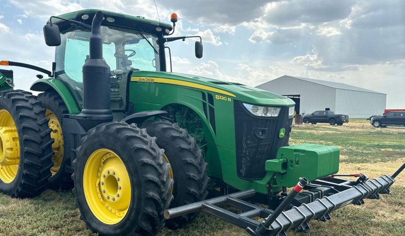 
								2015 John Deere 8320R full									