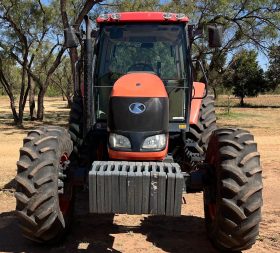 2009 Kubota M135X